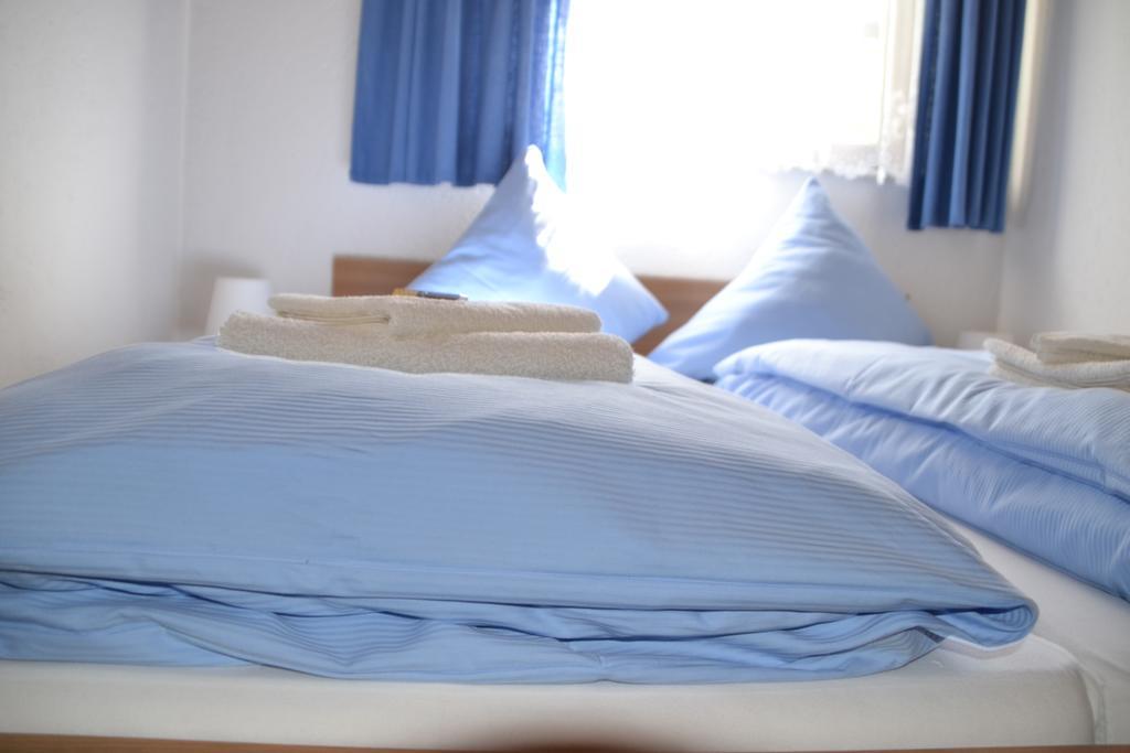 Haus Sonnenterrasse Apartment Санкт Файт им Понгау Стая снимка
