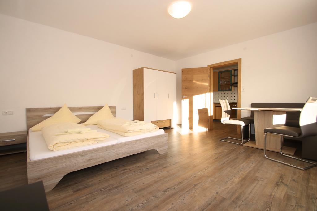 Haus Sonnenterrasse Apartment Санкт Файт им Понгау Екстериор снимка