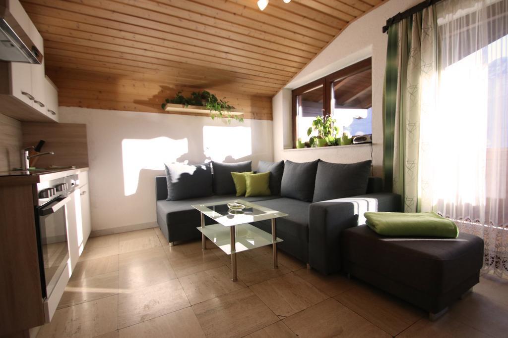 Haus Sonnenterrasse Apartment Санкт Файт им Понгау Екстериор снимка